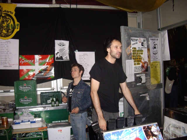 Molo Txosna 2008 (37).jpg